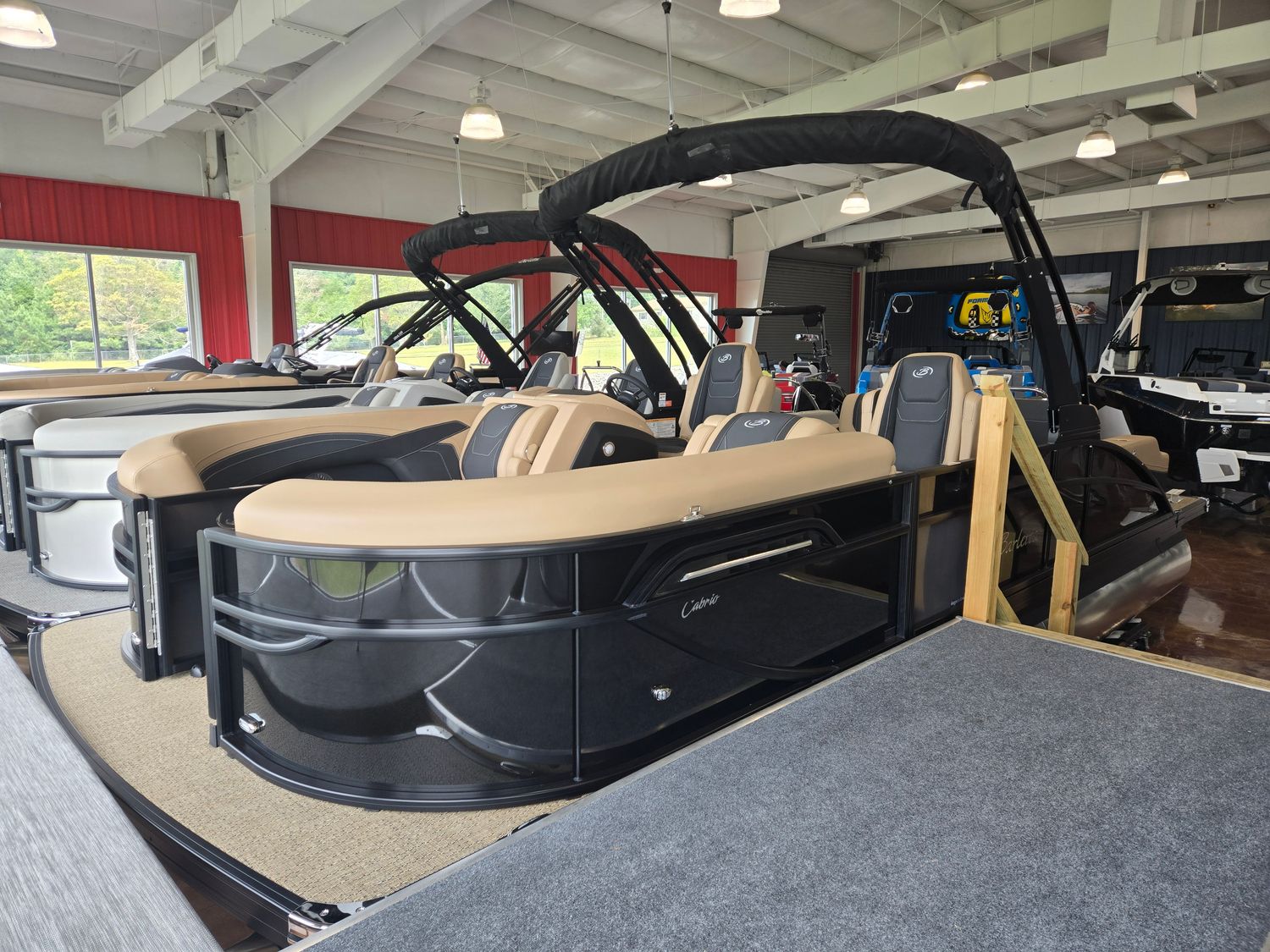 New 2026 BARLETTA C22UC in Hazel Green, AL | Rambo Marine, image size:1500x1125