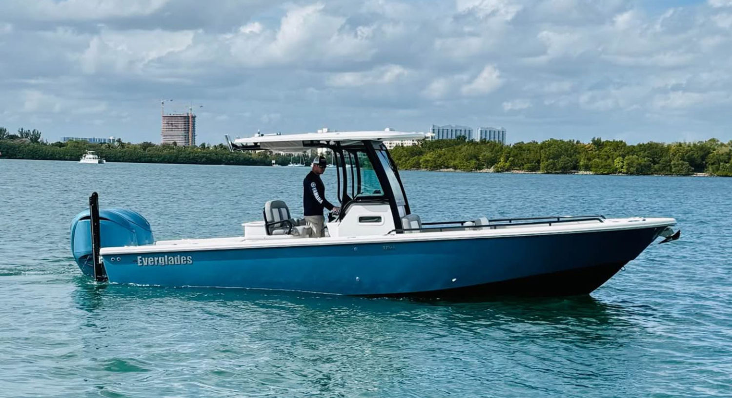 New 2024 EVERGLADES 273 CC in Miami, FL | Sundance Marine