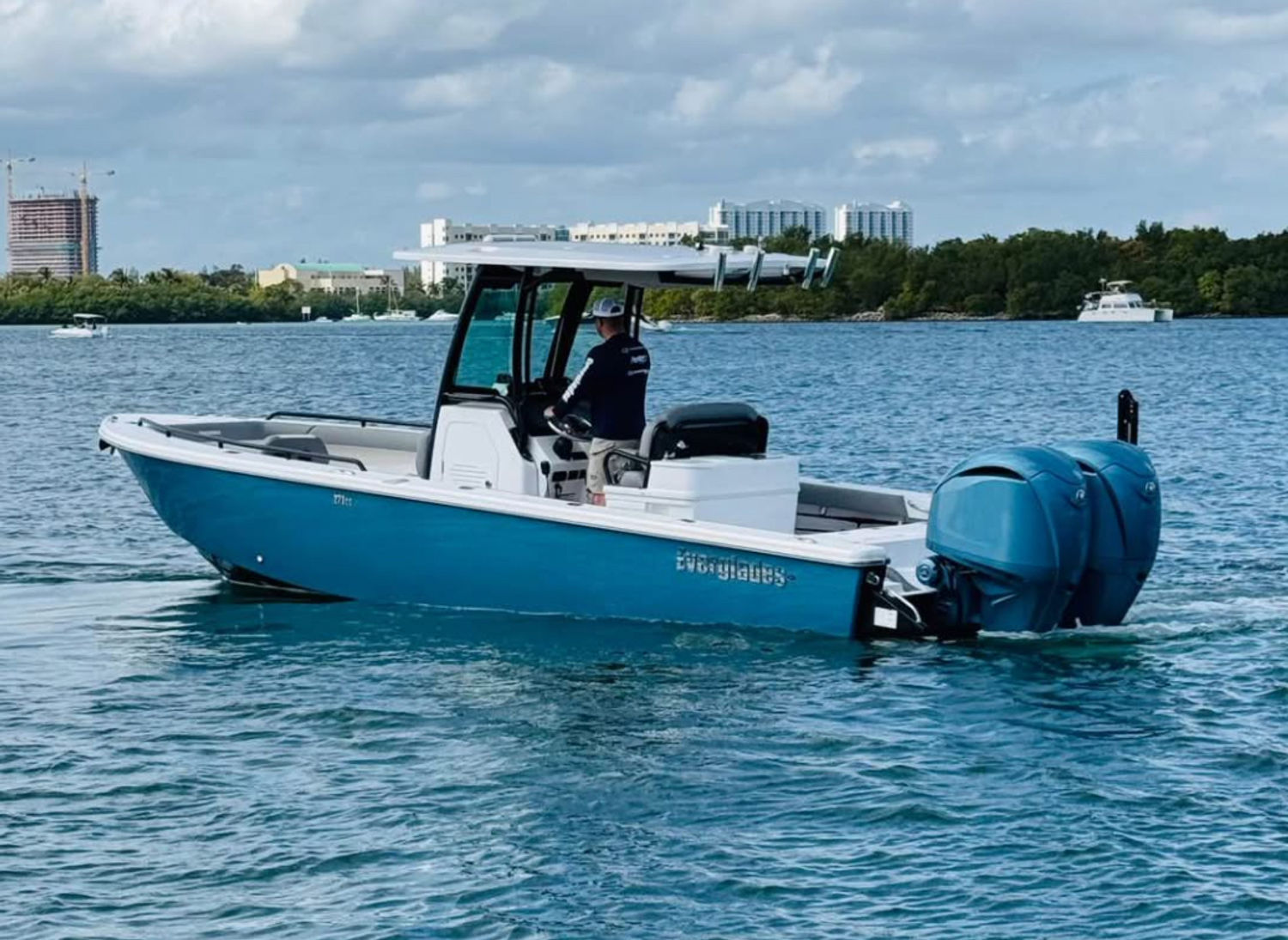 IMG_1909.jpeg?tr=di-default.