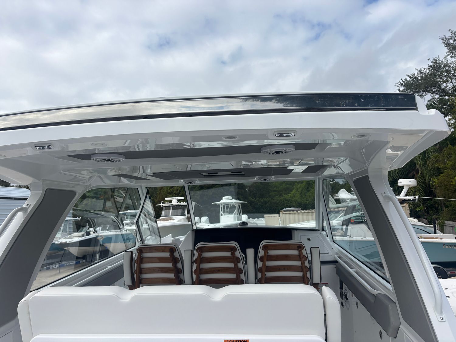 New 2026 EVERGLADES 367 CX in Clearwater, FL | Tom George Yacht Group
