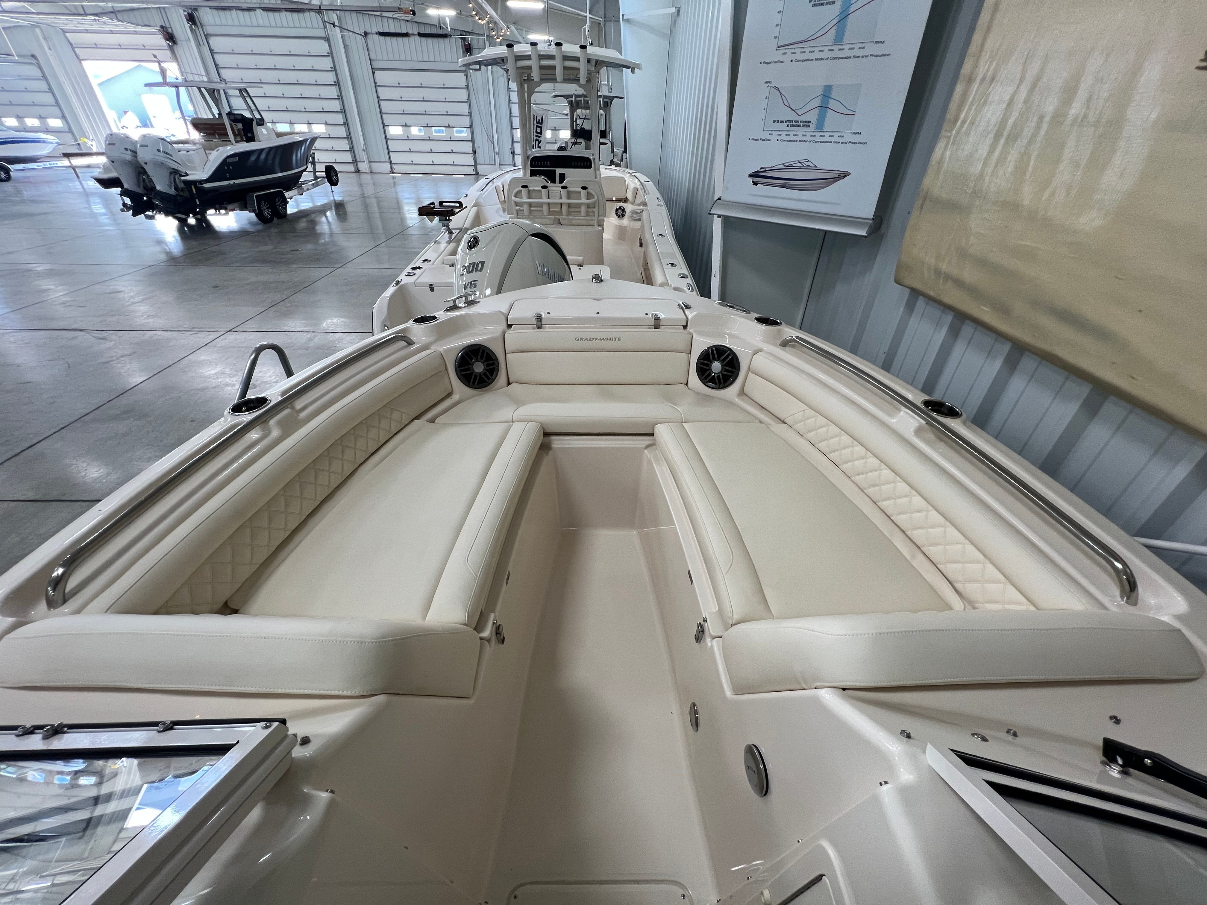 New 2025 GRADY-WHITE 215 FREEDOM in Huron, OH | South Shore Marine