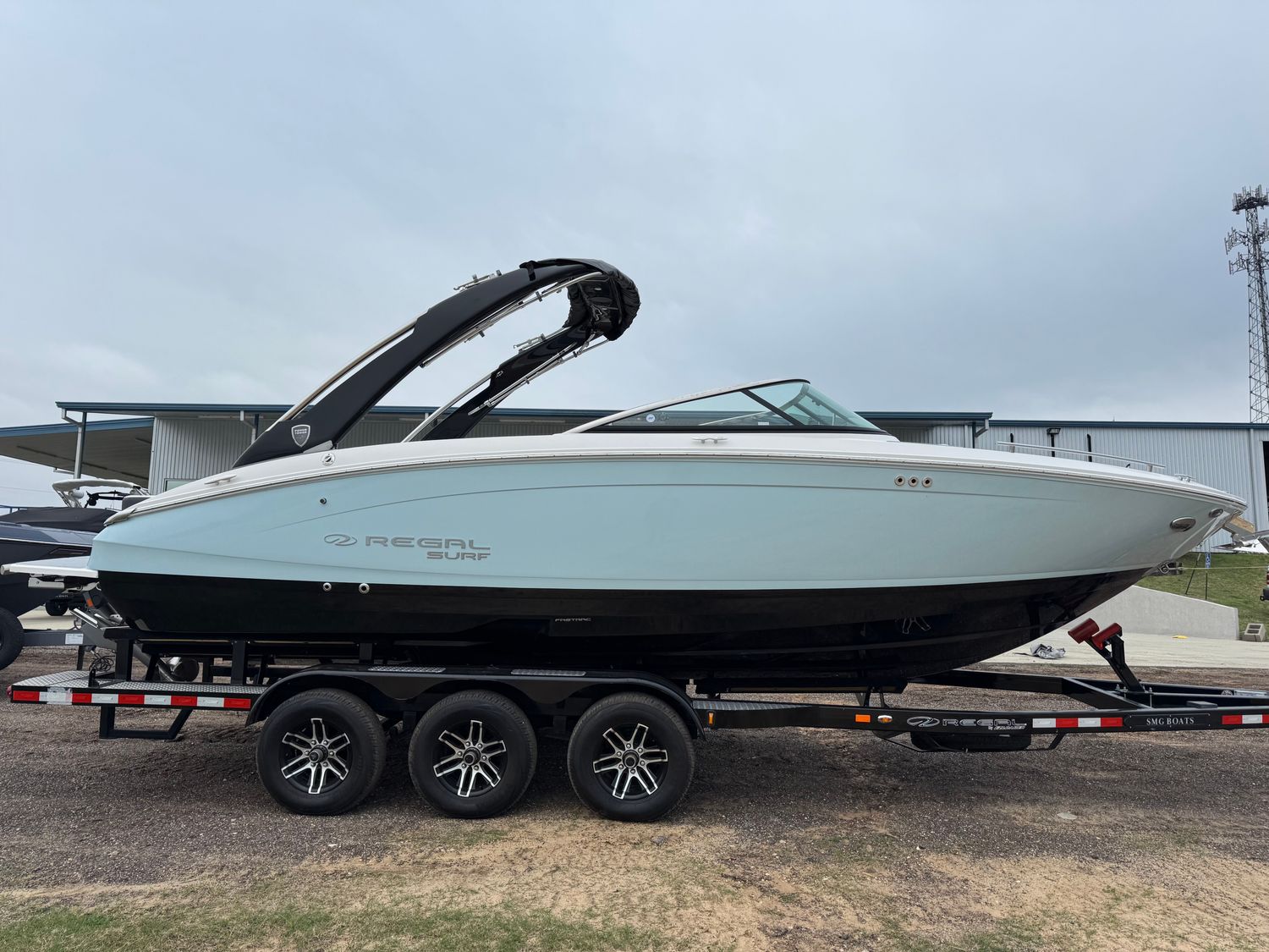 New 2025 REGAL LS6 SURF in Conroe, TX | SMG Boats