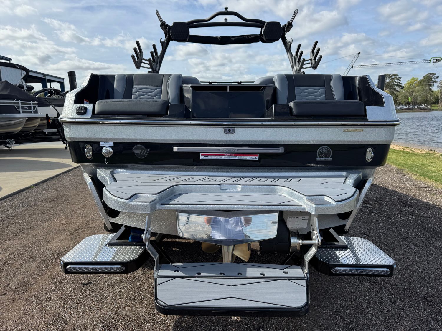 New 2025 MALIBU 24 MXZ in Conroe, TX | Captain's Choice Marine