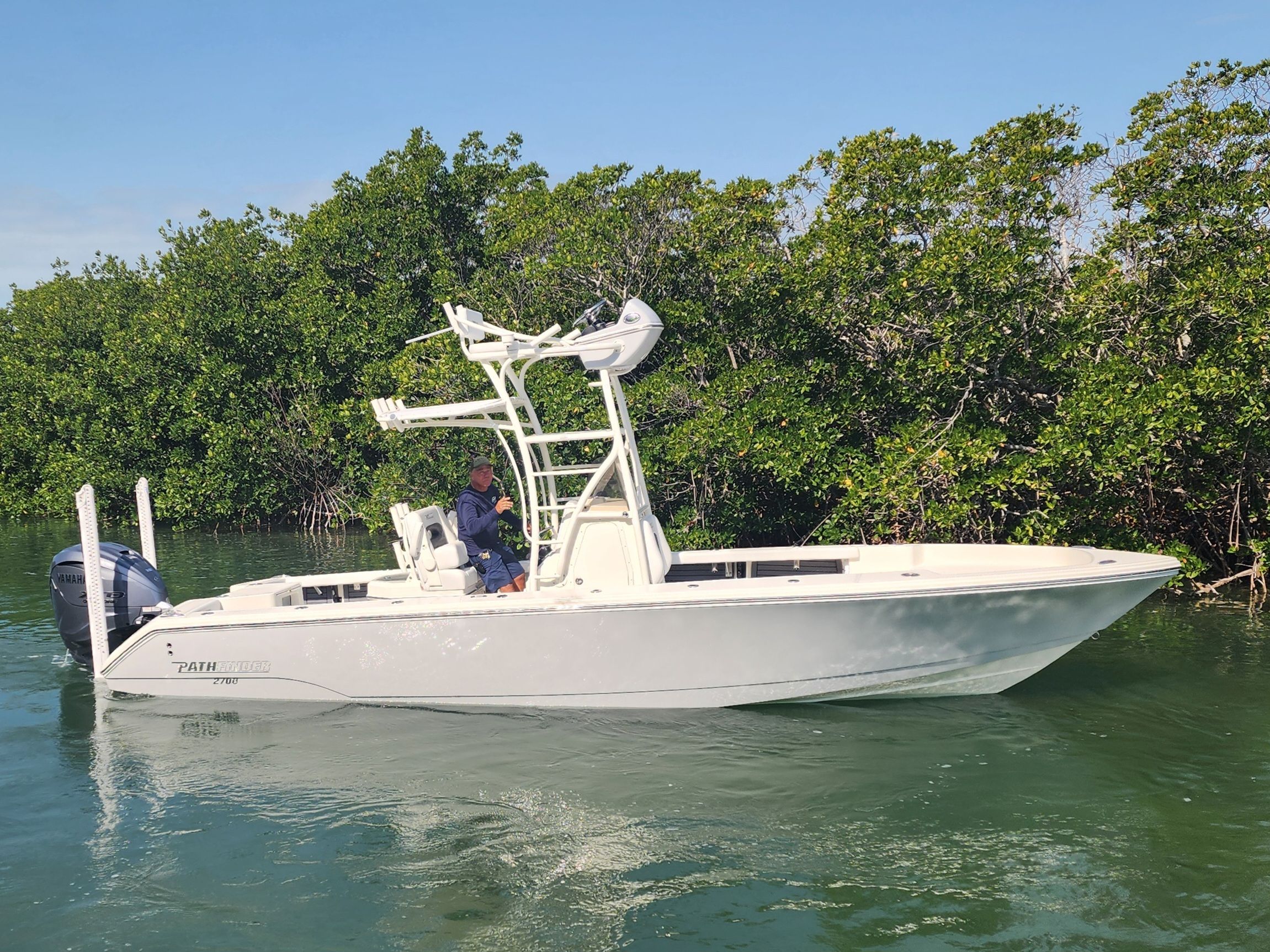 New 2025 PATHFINDER 2700 OPEN in Islamorada, FL | Singleton