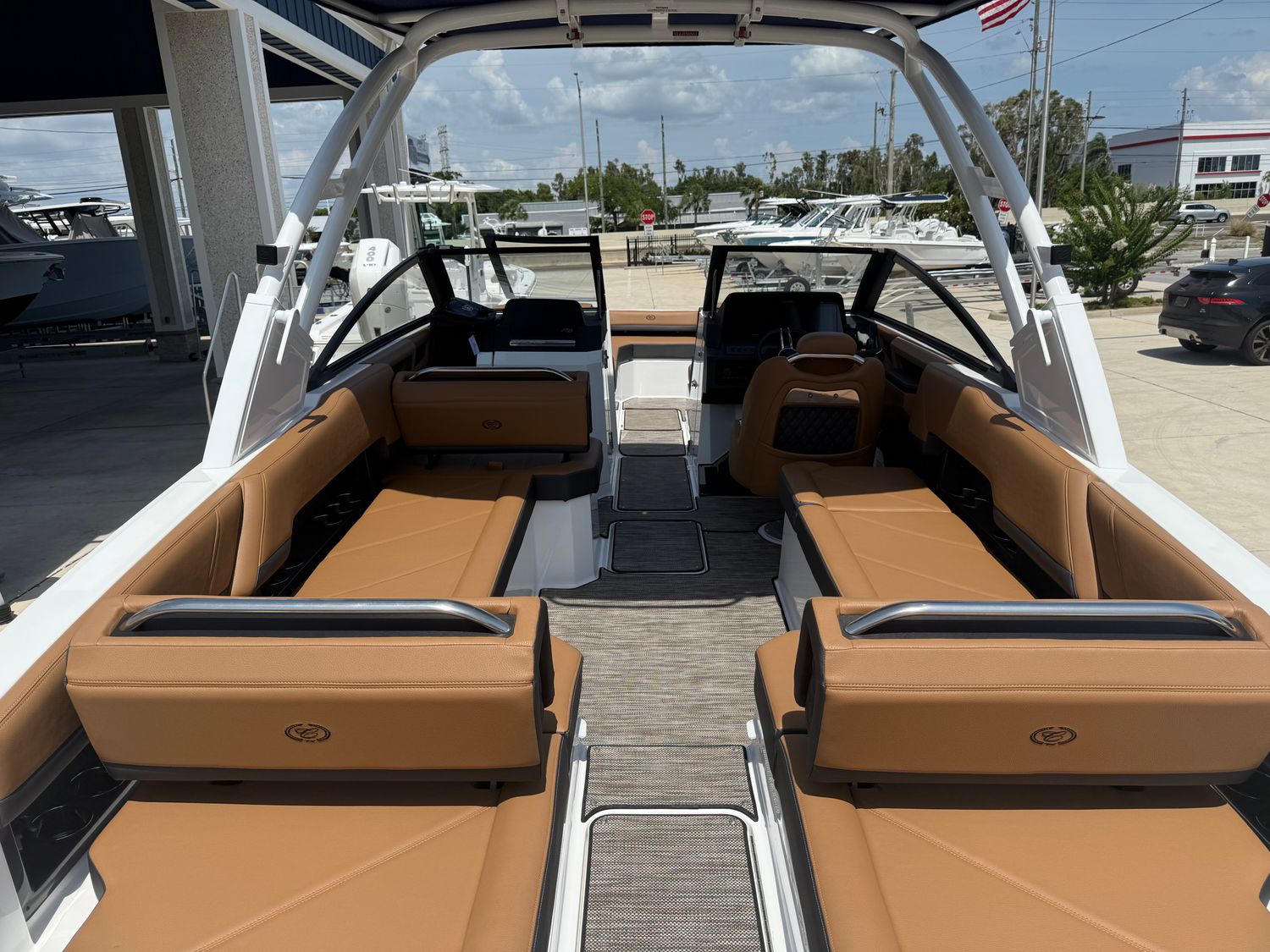 New 2025 COBALT R8 OB in Clearwater, FL | Tom George Yacht Group