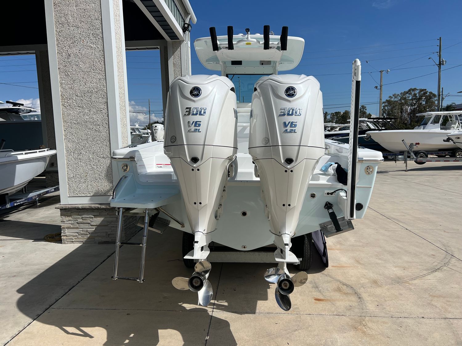 New 2025 EVERGLADES 273 CC in Clearwater, FL | Tom George Yacht Group