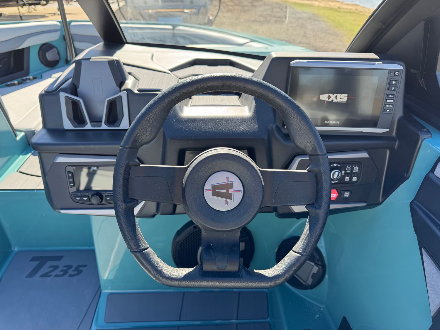 New 2025 AXIS T235 in Conroe, TX | SMG Boats