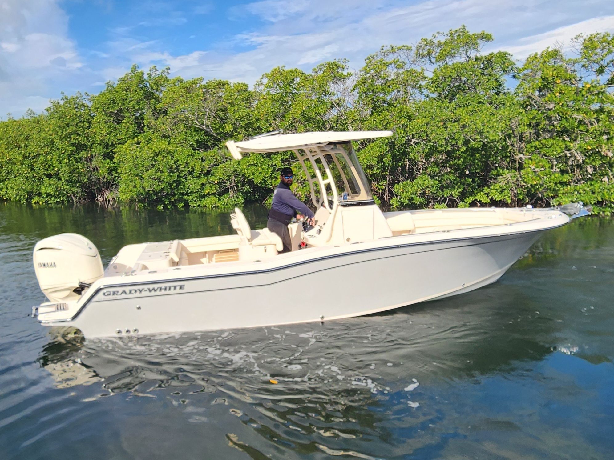 New 2025 GRADY-WHITE 236 FISHERMAN in Islamorada, FL | Caribee