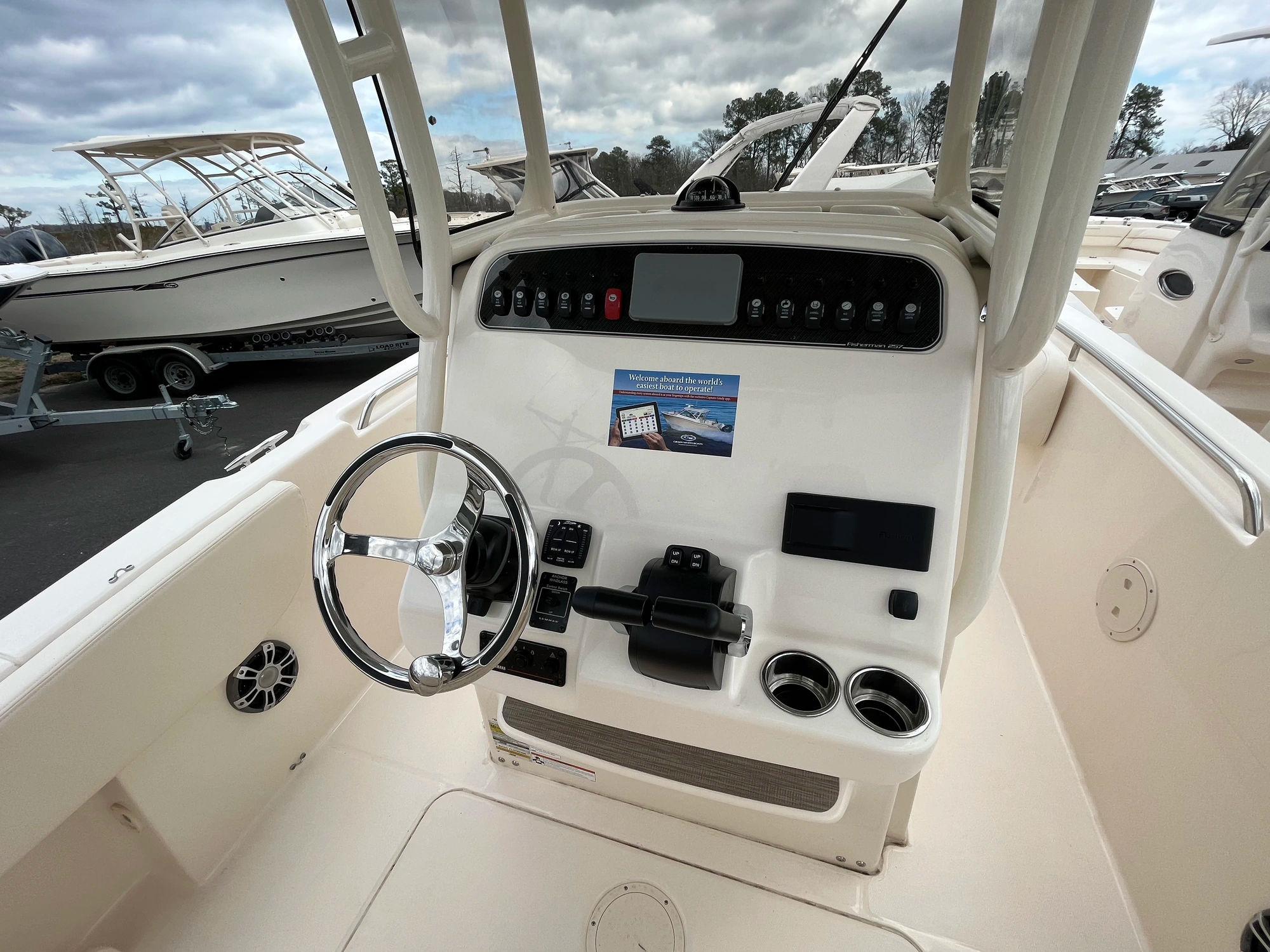 New 2025 GRADY-WHITE Fisherman 257 in Milford, Delaware